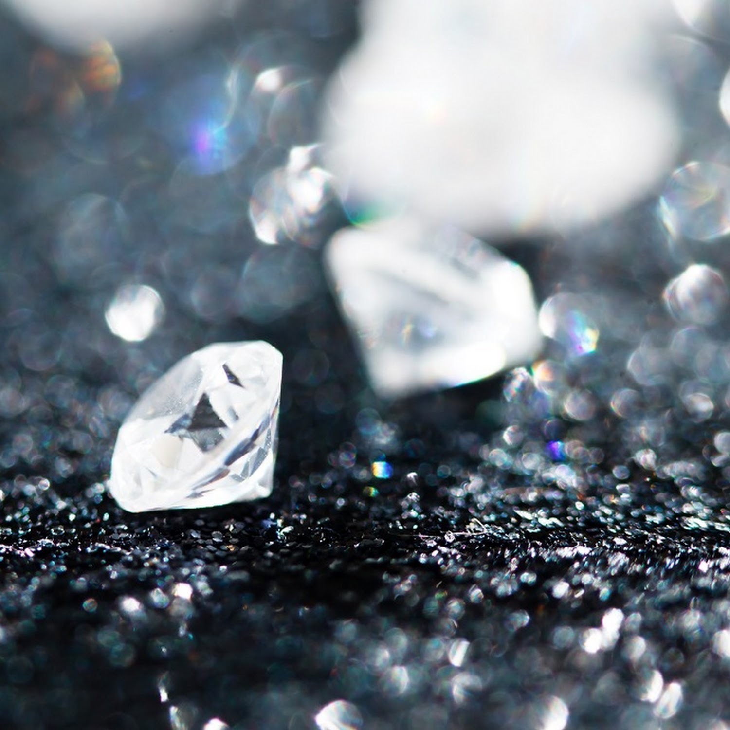 Botswana/De Beers Diamond sales deal…not yet Uhuru